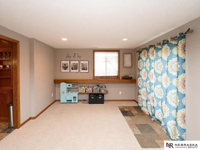 Jill Karloff, M: , jkarloff,   - Contract Pending. This on Lake Ridge Country Club in Nebraska - for sale on GolfHomes.com, golf home, golf lot