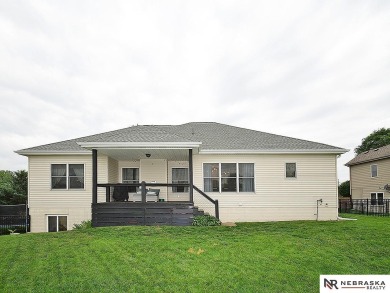 Jill Karloff, M: , jkarloff,   - Contract Pending. This on Lake Ridge Country Club in Nebraska - for sale on GolfHomes.com, golf home, golf lot