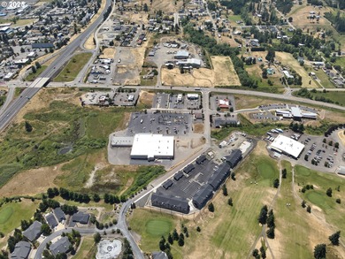 Prime Commercial Development Opportunity in Sutherlin's on Oak Hills Golf Club / Umpqua Golf Resort in Oregon - for sale on GolfHomes.com, golf home, golf lot