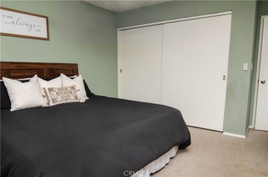 Location, Location. This Vista Valencia Townhome is conveniently on Vista Valencia Golf Course in California - for sale on GolfHomes.com, golf home, golf lot