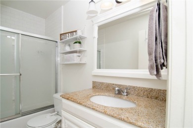 Location, Location. This Vista Valencia Townhome is conveniently on Vista Valencia Golf Course in California - for sale on GolfHomes.com, golf home, golf lot