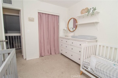 Location, Location. This Vista Valencia Townhome is conveniently on Vista Valencia Golf Course in California - for sale on GolfHomes.com, golf home, golf lot