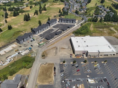 Prime Commercial Development Opportunity in Sutherlin's on Oak Hills Golf Club / Umpqua Golf Resort in Oregon - for sale on GolfHomes.com, golf home, golf lot