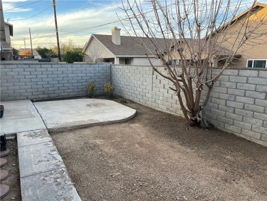 Welcome home to comfort, style, and a fantastic central Kingman on Cerbat Cliffs Golf Course in Arizona - for sale on GolfHomes.com, golf home, golf lot