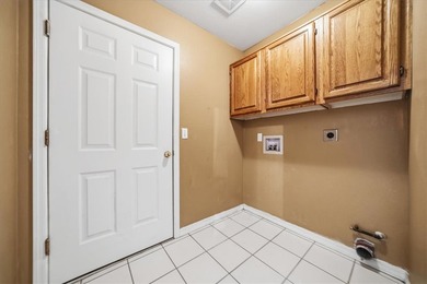 Welcome home to comfort, style, and a fantastic central Kingman on Cerbat Cliffs Golf Course in Arizona - for sale on GolfHomes.com, golf home, golf lot