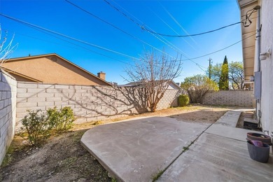 Welcome home to comfort, style, and a fantastic central Kingman on Cerbat Cliffs Golf Course in Arizona - for sale on GolfHomes.com, golf home, golf lot