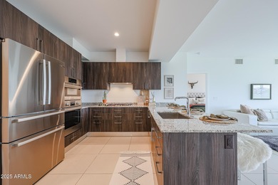 Experience Desert Living in this stunning 2bd, 2bth high-rise on Kierland Golf Club in Arizona - for sale on GolfHomes.com, golf home, golf lot