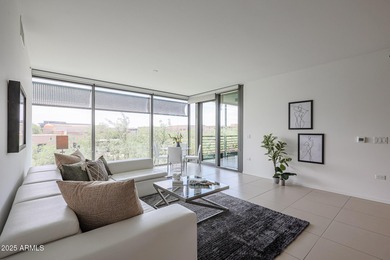 Experience Desert Living in this stunning 2bd, 2bth high-rise on Kierland Golf Club in Arizona - for sale on GolfHomes.com, golf home, golf lot