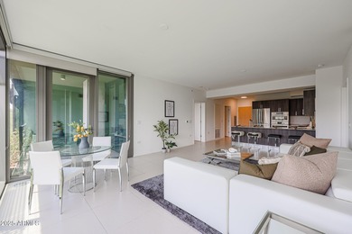 Experience Desert Living in this stunning 2bd, 2bth high-rise on Kierland Golf Club in Arizona - for sale on GolfHomes.com, golf home, golf lot