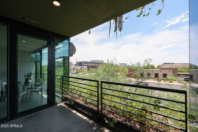 Experience Desert Living in this stunning 2bd, 2bth high-rise on Kierland Golf Club in Arizona - for sale on GolfHomes.com, golf home, golf lot