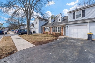 Quailbrook Classic! Spacious Multi-Level Townhome in Prime on Quail Brook Golf Course in New Jersey - for sale on GolfHomes.com, golf home, golf lot