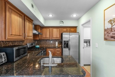 Quailbrook Classic! Spacious Multi-Level Townhome in Prime on Quail Brook Golf Course in New Jersey - for sale on GolfHomes.com, golf home, golf lot