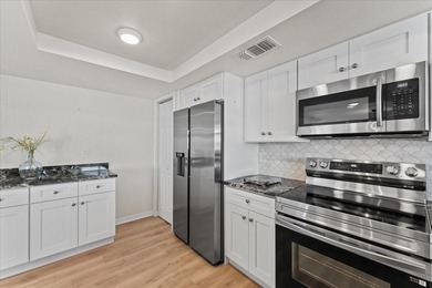 WATERFRONT SERENITY IN NEW PORT RICHEY - YOUR COASTAL ESCAPE on Gulf Harbors Golf Course in Florida - for sale on GolfHomes.com, golf home, golf lot