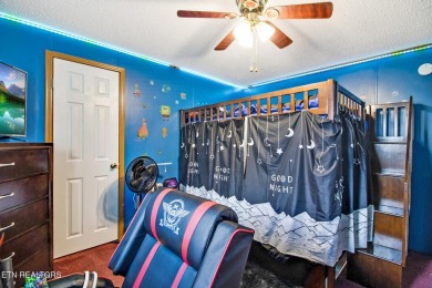 Charming Lakefront Home with Dock on Geronimo Lake

Discover on Lake Tansi Village Country Club in Tennessee - for sale on GolfHomes.com, golf home, golf lot