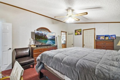 Charming Lakefront Home with Dock on Geronimo Lake

Discover on Lake Tansi Village Country Club in Tennessee - for sale on GolfHomes.com, golf home, golf lot