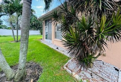 ***THIS ARTHUR RUTENBERG HOME IS BUILT STRONG TO GIVE YOU PEACE on Manatee County Golf Course in Florida - for sale on GolfHomes.com, golf home, golf lot