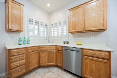 Charming single-story home in the sought-after 55+ Sun City on Desert Willow Golf Course in Nevada - for sale on GolfHomes.com, golf home, golf lot