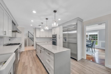 Your search is over...Here's a fabulous St. Andrews (end unit) on Hamlet Golf and Country Club in New York - for sale on GolfHomes.com, golf home, golf lot