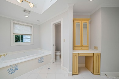 Your search is over...Here's a fabulous St. Andrews (end unit) on Hamlet Golf and Country Club in New York - for sale on GolfHomes.com, golf home, golf lot