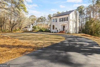 SUBSTANTIAL PRICE REDUCTION! SELLER IS OFFERING A 2/1 BUY DOWN on Newnan Country Club in Georgia - for sale on GolfHomes.com, golf home, golf lot