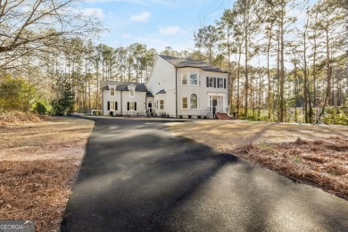SUBSTANTIAL PRICE REDUCTION! SELLER IS OFFERING A 2/1 BUY DOWN on Newnan Country Club in Georgia - for sale on GolfHomes.com, golf home, golf lot
