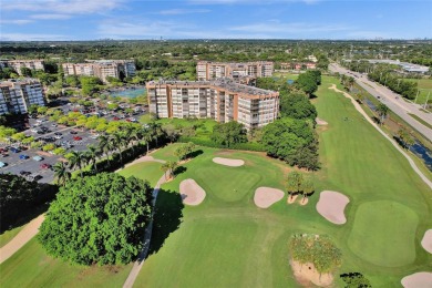 YOU'LL LOVE THIS MOVE-IN READY 2 BEDROOM, 2 BATH CONDO LOCATED on Pembroke Lakes Golf Club in Florida - for sale on GolfHomes.com, golf home, golf lot