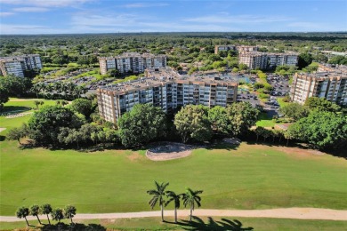 YOU'LL LOVE THIS MOVE-IN READY 2 BEDROOM, 2 BATH CONDO LOCATED on Pembroke Lakes Golf Club in Florida - for sale on GolfHomes.com, golf home, golf lot