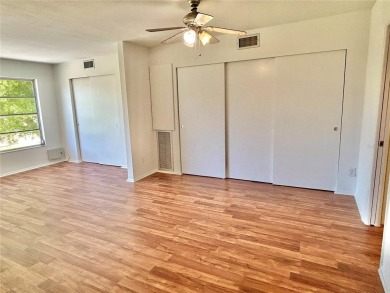 This ideally located 1 bed 1 bath condo is just a short walk on On Top Of The World Golf Course in Florida - for sale on GolfHomes.com, golf home, golf lot