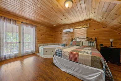 Hickory Cabins and Wolf Knob Disc Golf Course set on 86 acres on Shady Hollow Golf Course in Kentucky - for sale on GolfHomes.com, golf home, golf lot