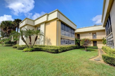 : Live in this active adult , manned gated community, that has on Kings Point Golf -Flanders Way in Florida - for sale on GolfHomes.com, golf home, golf lot