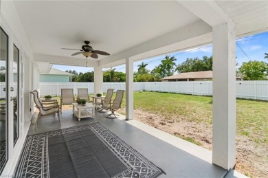 TURNKEY PROPERTY WITH NEW ROOF, NOT IN A FLOOD ZONE &  IMPACT on Palmetto-Pine Country Club in Florida - for sale on GolfHomes.com, golf home, golf lot
