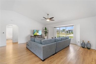 TURNKEY PROPERTY WITH NEW ROOF, NOT IN A FLOOD ZONE &  IMPACT on Palmetto-Pine Country Club in Florida - for sale on GolfHomes.com, golf home, golf lot