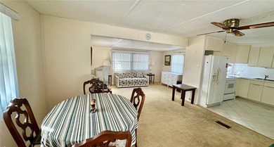 Don't miss this affordable priced 2bd 1 bath popular Golden Gate on Mainlands Golf Club in Florida - for sale on GolfHomes.com, golf home, golf lot