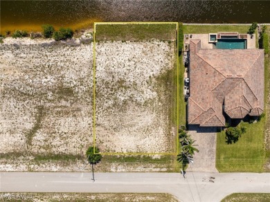 DIRECT SAILBOAT GULF ACCESS -- NO BRIDGES -- NO REAR NEIGHBORS on Burnt Store Golf Club in Florida - for sale on GolfHomes.com, golf home, golf lot
