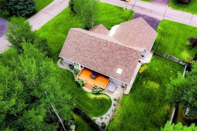 Single-level living at Riverside! This impeccably maintained on Riverside Country Club in Montana - for sale on GolfHomes.com, golf home, golf lot