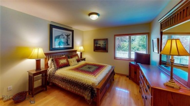 Single-level living at Riverside! This impeccably maintained on Riverside Country Club in Montana - for sale on GolfHomes.com, golf home, golf lot
