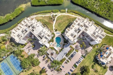 A Must-See Full View of Sarasota Bay!

Welcome to 2016 on Longboat Key Golf Club Resort in Florida - for sale on GolfHomes.com, golf home, golf lot