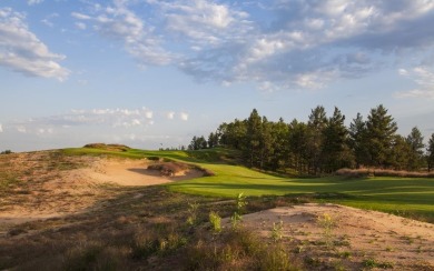 Exceptional Lake Arrowhead Lake Access Home Site. Not 1/2 acre on Lake Arrowhead Golf Course - The Lakes in Wisconsin - for sale on GolfHomes.com, golf home, golf lot