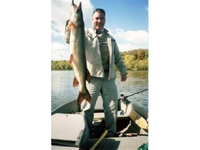 Exceptional Lake Arrowhead Lake Access Home Site. Not 1/2 acre on Lake Arrowhead Golf Course - The Lakes in Wisconsin - for sale on GolfHomes.com, golf home, golf lot