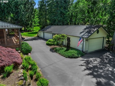 Welcome to your dream home! This gorgeous 3-bedroom, 3-bathroom on The Resort at the Mountain in Oregon - for sale on GolfHomes.com, golf home, golf lot