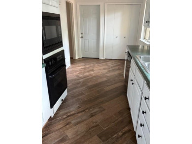 SEEKING THE BEST OF NEIGHBORHOODS AND GREAT NEIGHBORS TO GO WITH on Shady Valley Golf Club in Texas - for sale on GolfHomes.com, golf home, golf lot