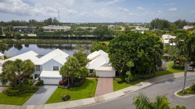 Open the doors to your Dream Home. This charming 3-bed/2-bath on Mayacoo Lakes Country Club in Florida - for sale on GolfHomes.com, golf home, golf lot