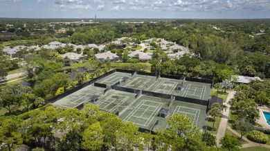Open the doors to your Dream Home. This charming 3-bed/2-bath on Mayacoo Lakes Country Club in Florida - for sale on GolfHomes.com, golf home, golf lot