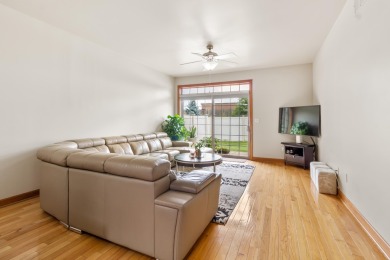 Beautiful three bedroom townhome in Cobblestone off Main and on Centennial Park Golf Course in Indiana - for sale on GolfHomes.com, golf home, golf lot