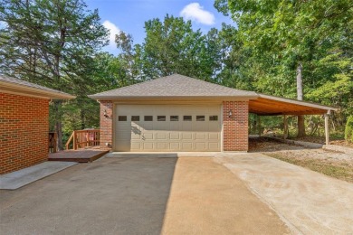 Price Improvement!!! Motivated Seller !! 3 bedroom, 2 bath, all on Terre Du Lac Golf and Country Club in Missouri - for sale on GolfHomes.com, golf home, golf lot