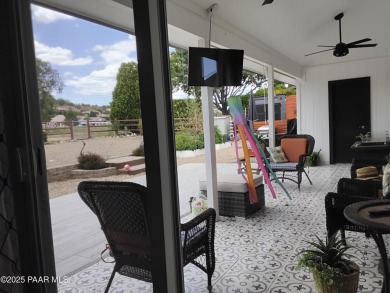 Inviting single-level golf course home with mountain views! on Prescott Golf and Country Club in Arizona - for sale on GolfHomes.com, golf home, golf lot