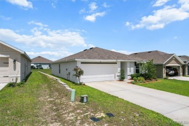 SELLER OFFERING $5,000 flex money for buyer to pay for closing on Twisted Oaks Golf Club in Florida - for sale on GolfHomes.com, golf home, golf lot
