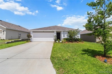SELLER OFFERING $5,000 flex money for buyer to pay for closing on Twisted Oaks Golf Club in Florida - for sale on GolfHomes.com, golf home, golf lot
