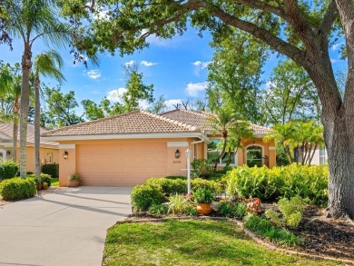LAKEWOOD RANCH LIVING with NO CDD FEES!  Charming 3-BEDROOM on The River Club in Florida - for sale on GolfHomes.com, golf home, golf lot