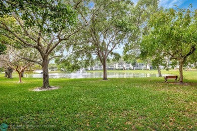 REDUCED, *LOWEST PRICE FOR RENOVATED PROPERTY*Presenting a on Wynmoor Golf Course in Florida - for sale on GolfHomes.com, golf home, golf lot